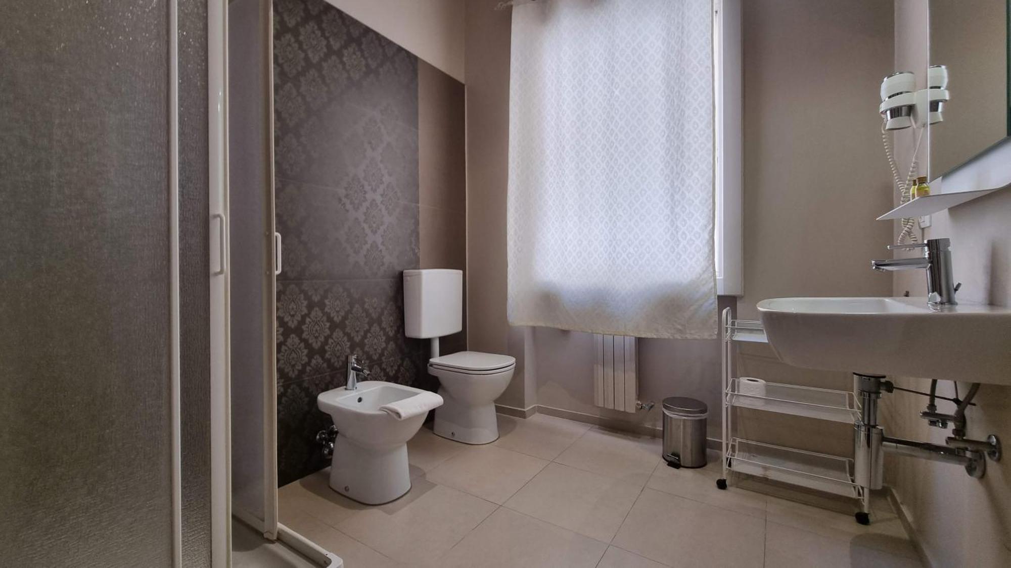 טריאסטה Locanda Al Volo Tommaseo מראה חיצוני תמונה