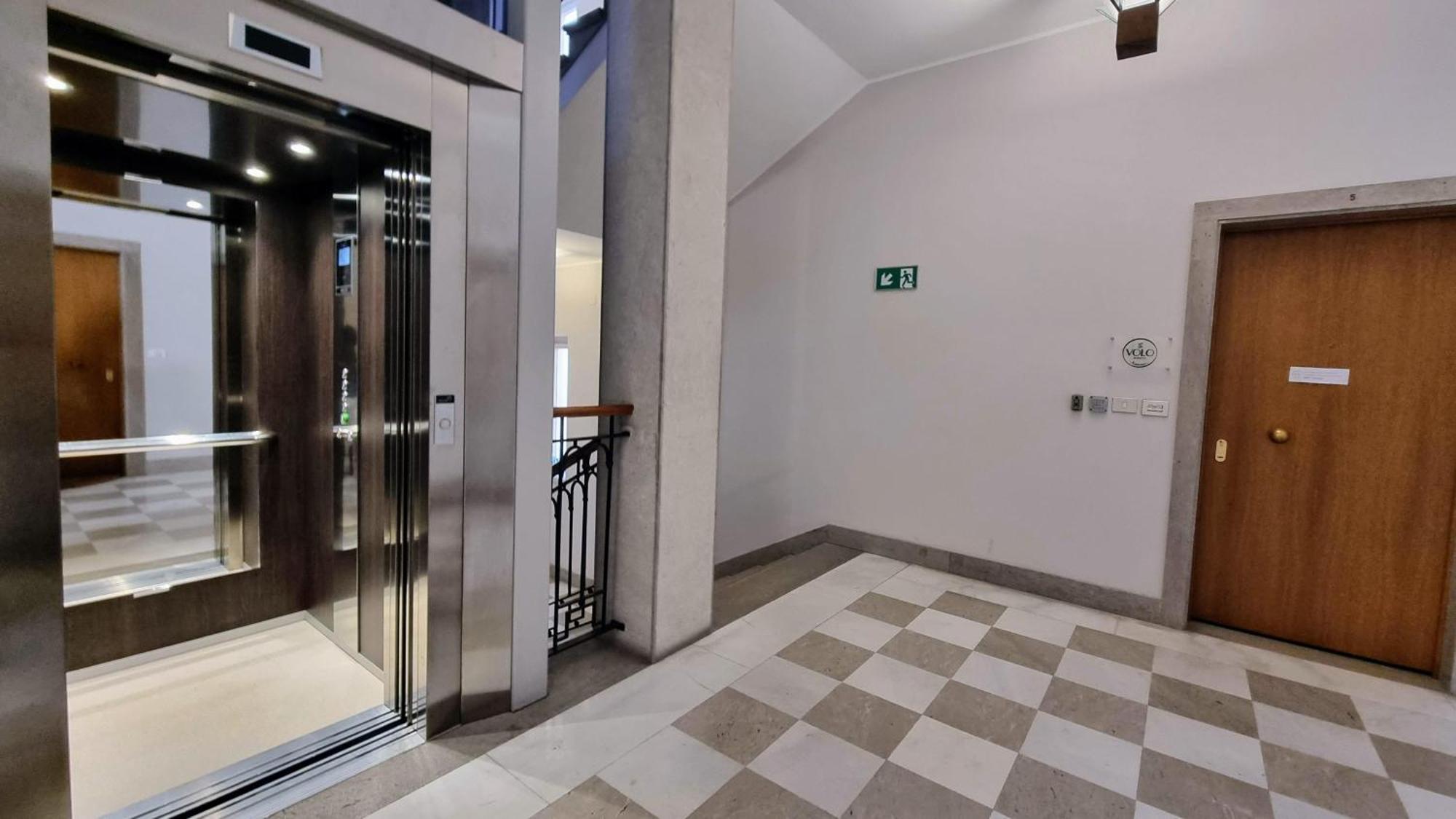 טריאסטה Locanda Al Volo Tommaseo מראה חיצוני תמונה