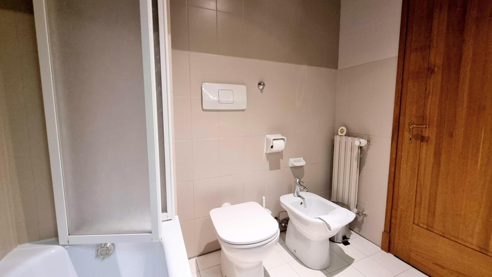 טריאסטה Locanda Al Volo Tommaseo מראה חיצוני תמונה